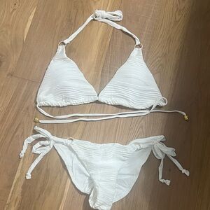 White Tie-Side Triangle Bikini Set - Sleek Beachwear